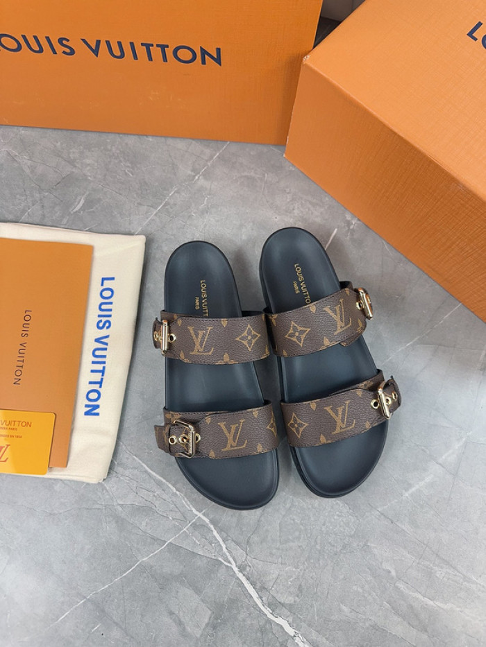1*V SLIPPERS 11V0107-047