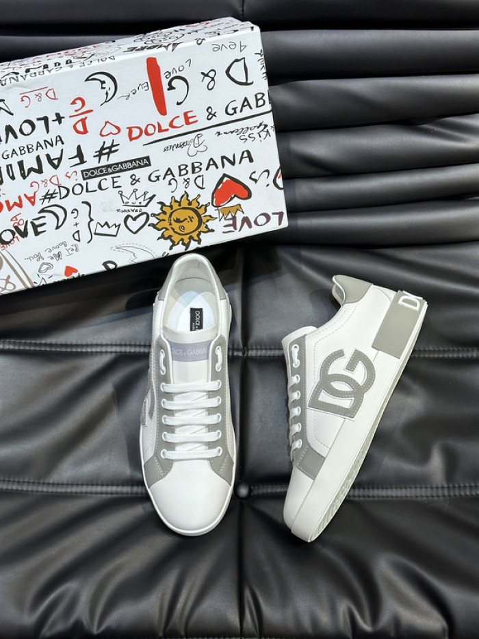 D.G. Sneakers DG210-244