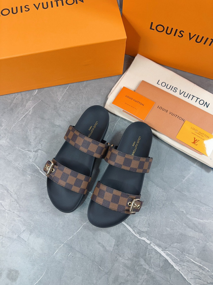 1*V SLIPPERS 11V0107-041