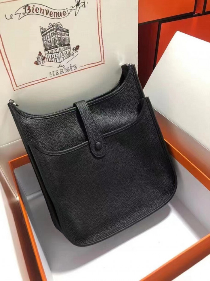 Her*mes bag B0113-186