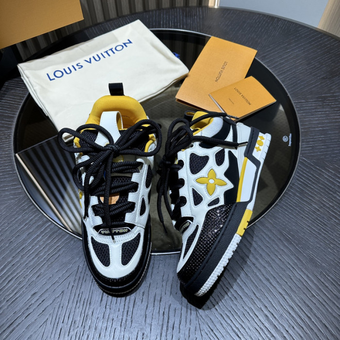 1V SNEAKERS 1V0425-259