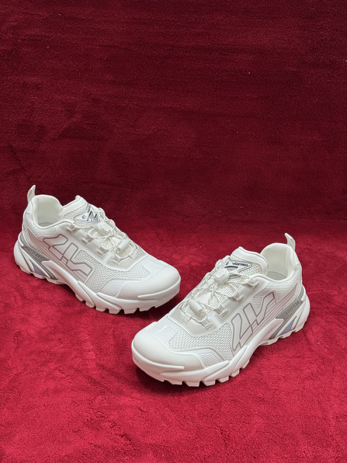 1V SNEAKERS 1V0425-298