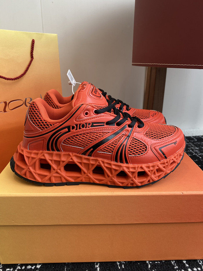 D10R SHOES B35 B35-002