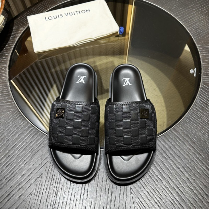 1*V SLIPPERS 11V0107-065