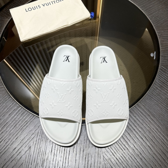 1*V SLIPPERS 11V0107-070