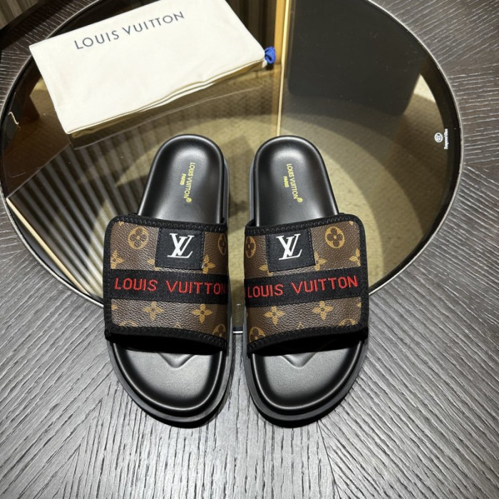 1*V SLIPPERS 11V0107-076