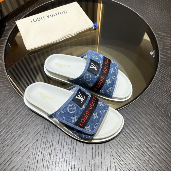 1*V SLIPPERS 11V0107-078