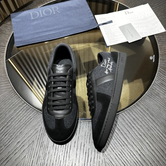 D10R SHOES B01 D896-186