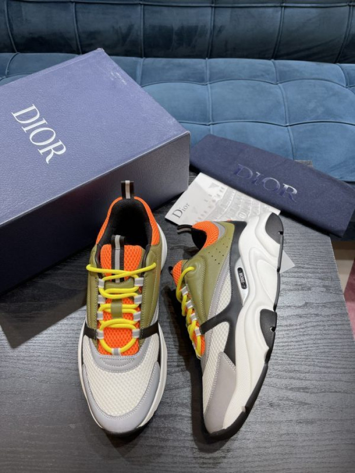 D10R B22 TRAINER SNEAKER DR258-0090