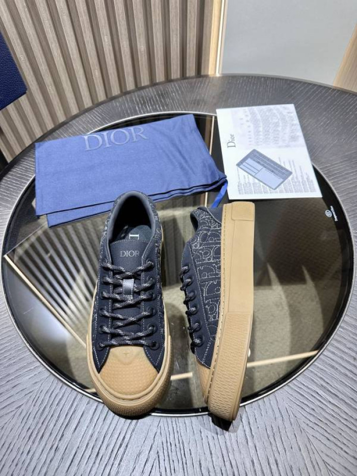 D10R B33 Sneakers Low Top DR33-040