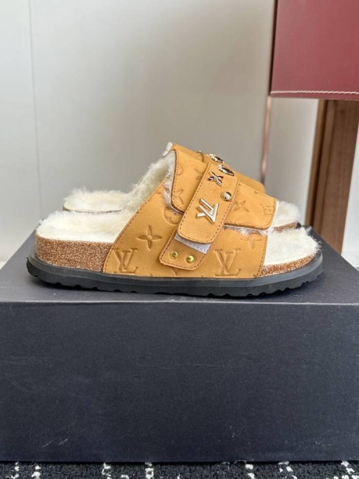1*V SLIPPERS 11V0107-081