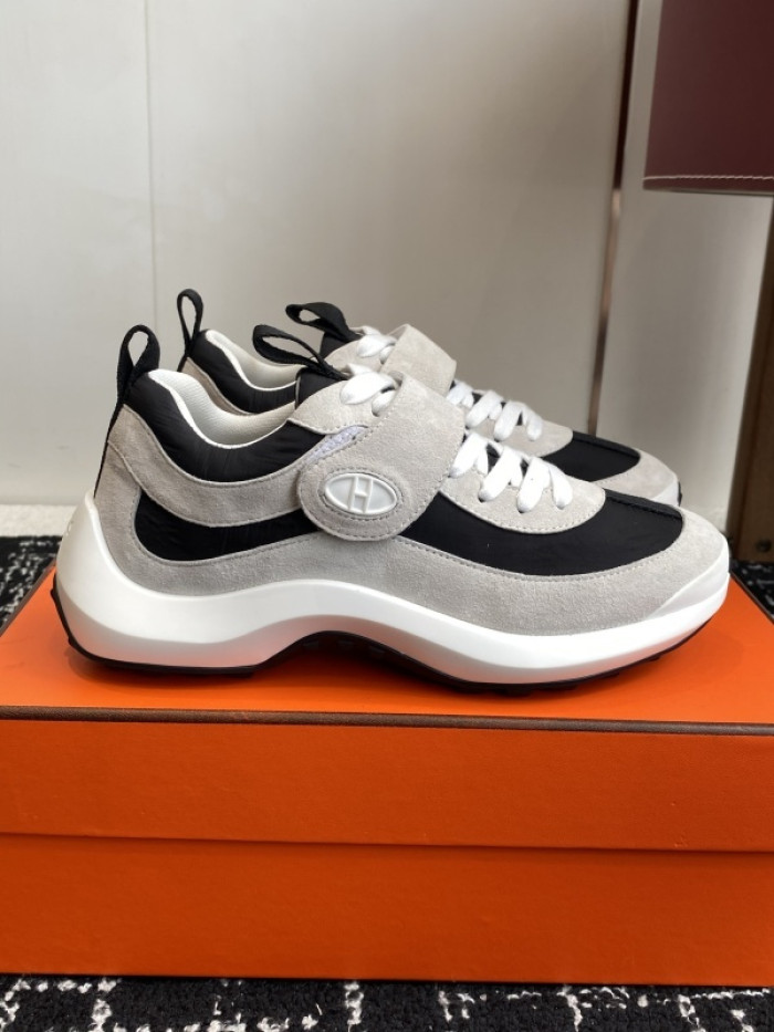 HER*MES SNEAKER HM1028-131