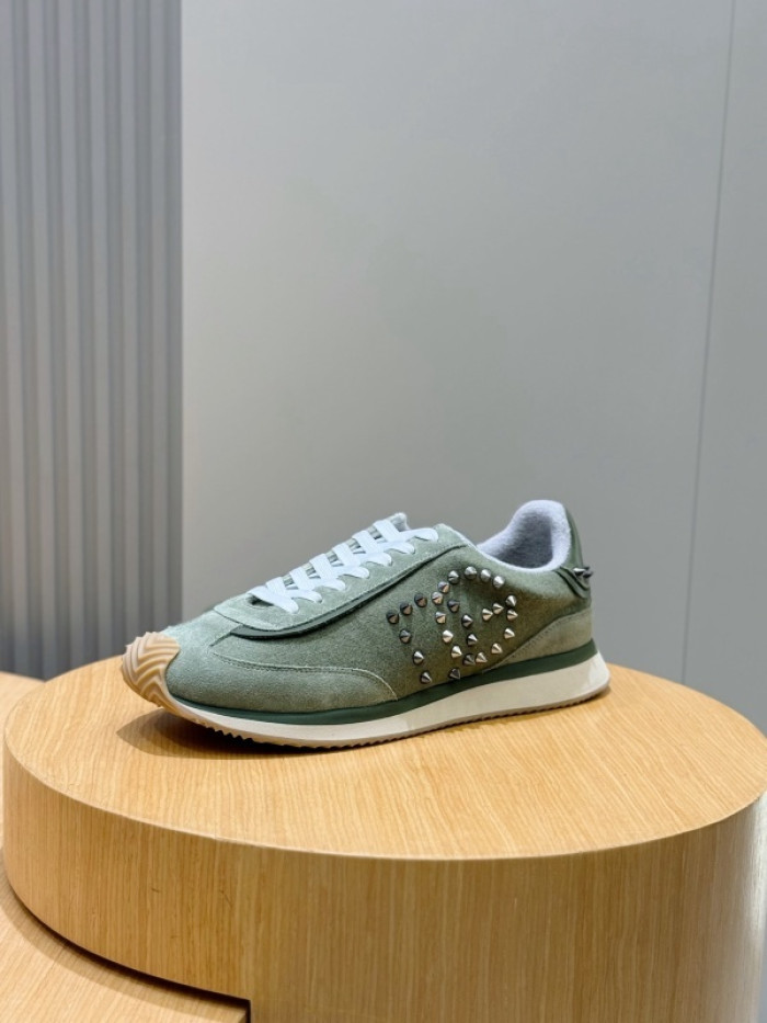 D.G. Sneakers DG210-260