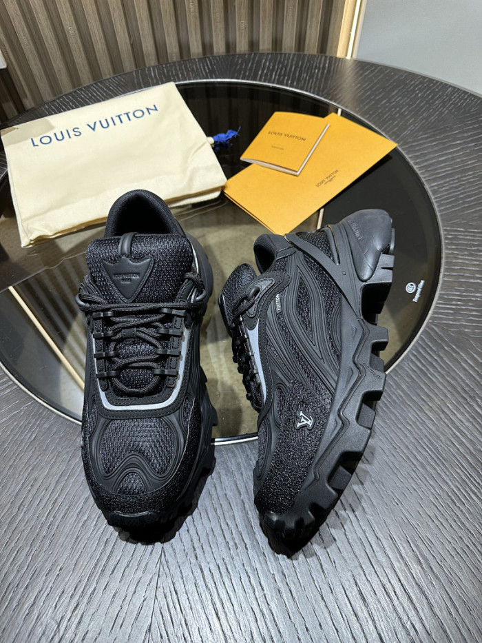 1V SHOES 1VS02