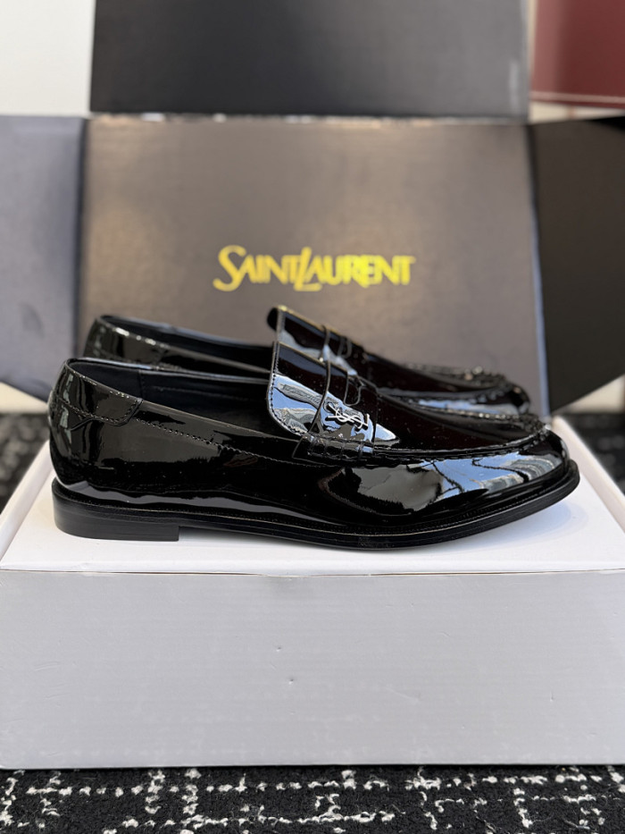 Y51 LOAFERS T0425-166