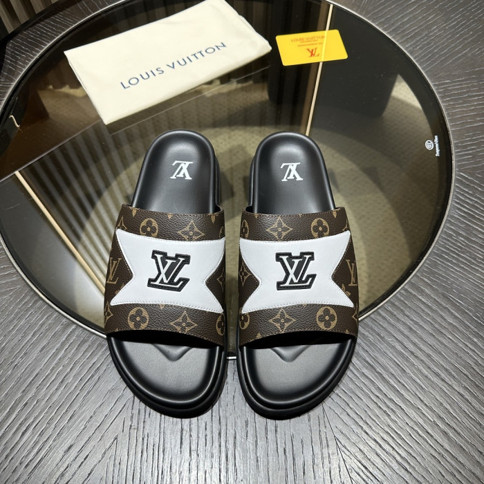 1*V SLIPPERS 11V0107-114