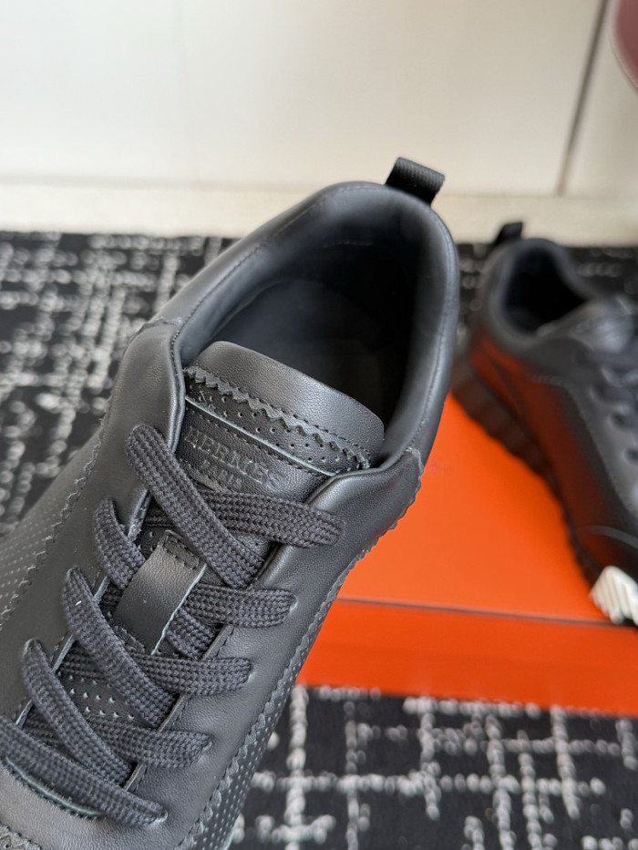 HER*MES SNEAKER HM1028-191