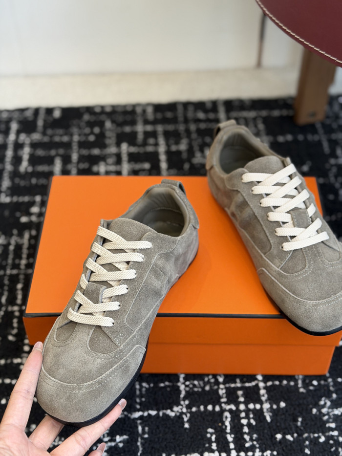 HER*MES SNEAKER HM1028-199