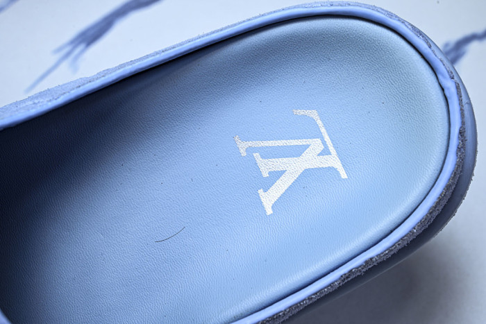 1*V SLIPPERS 11V0107-093