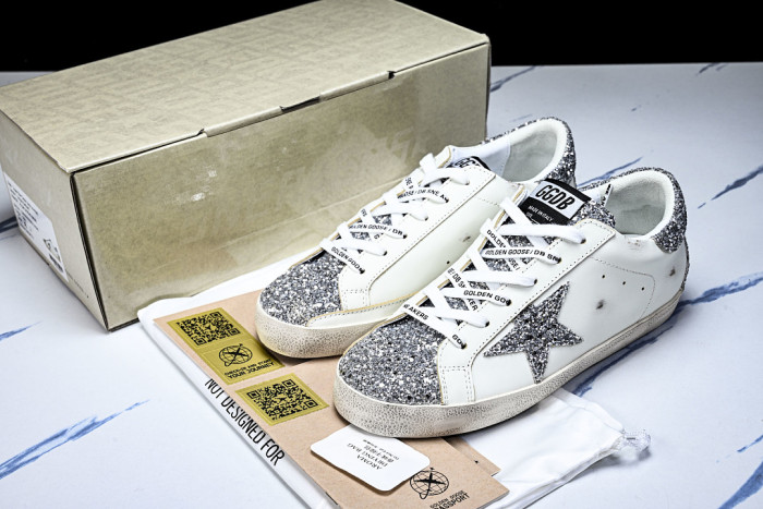 G01den G003e SNEAKERS GGS00038