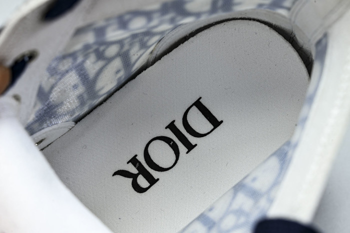 D10R B23 Sneakers DR1256-5607