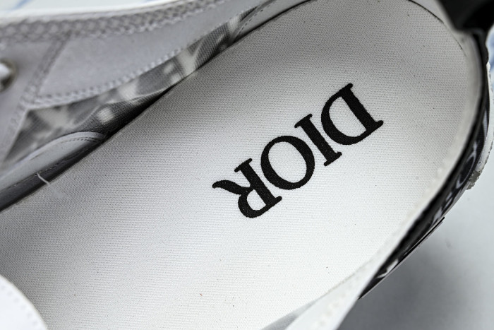 D10R B23 Sneakers DR1256-5612
