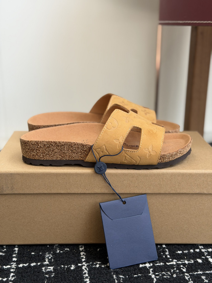 1*V SLIPPERS 11V0107-135