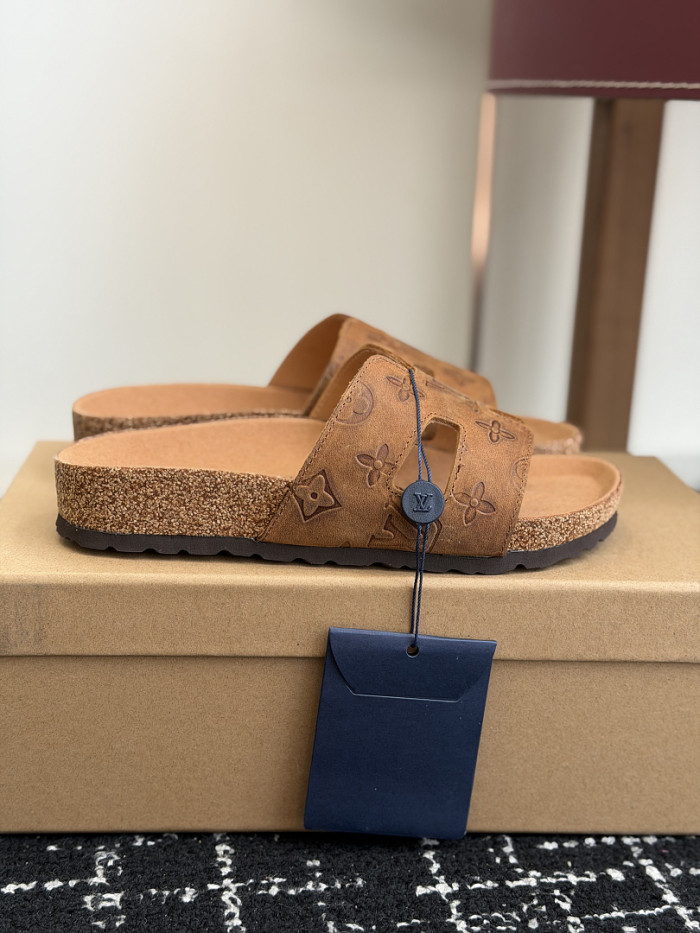 1*V SLIPPERS 11V0107-136