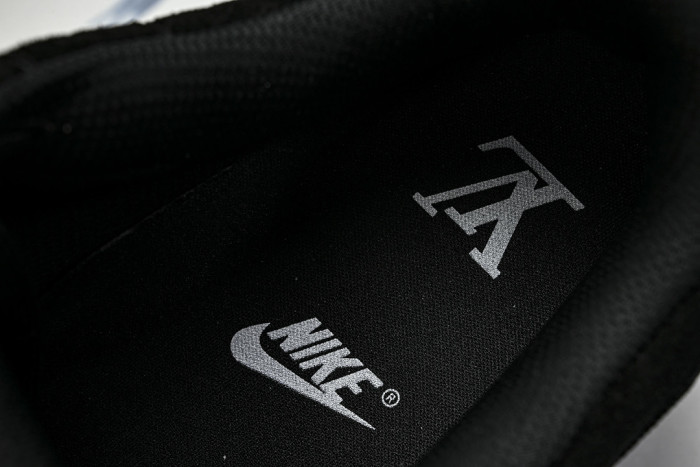 1V X Nike Air Force 11V0425-541