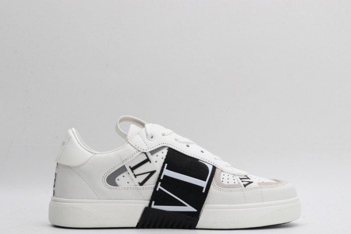 v*lentino sneakers