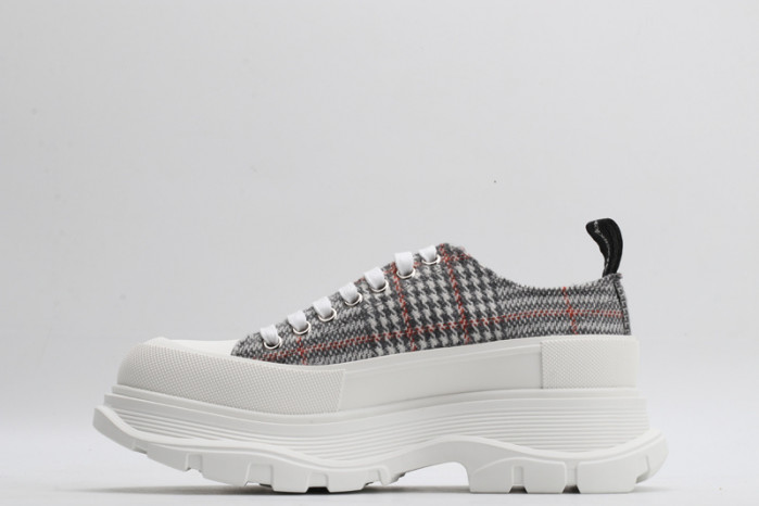 ALEXANDER MCQUEEN SNEAKERS MU5823-0056