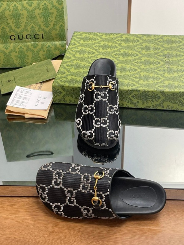 guc* slippers dr258-069