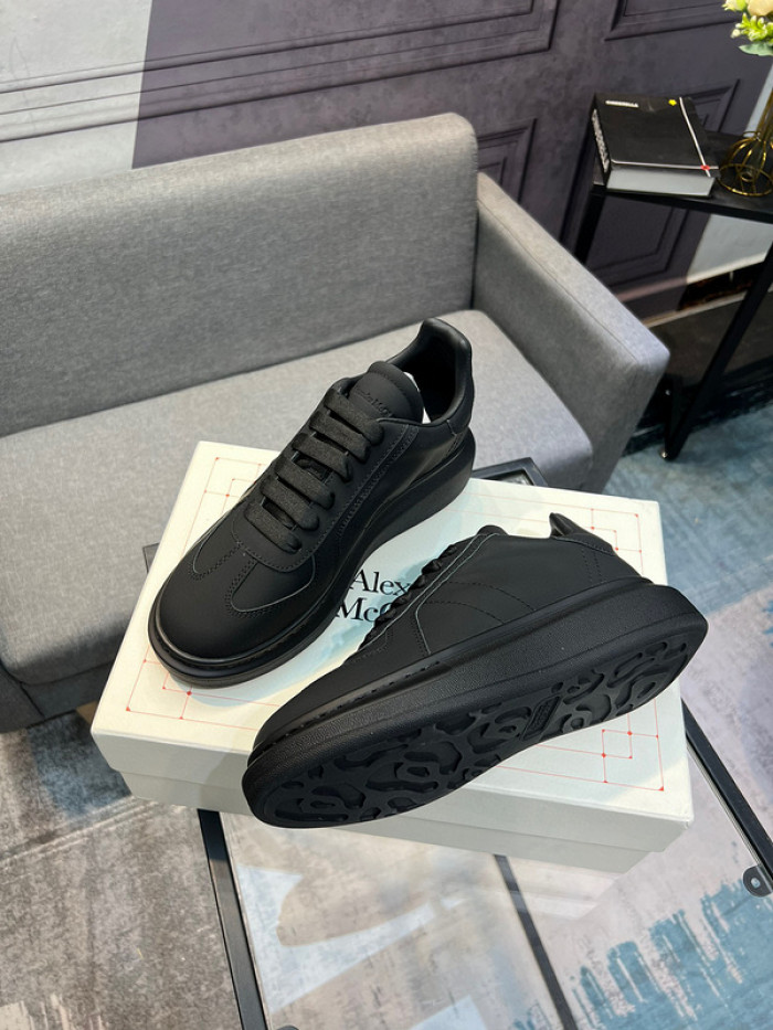 A1EXANDER M*QUEEN SNEAKERS WHGP7-72