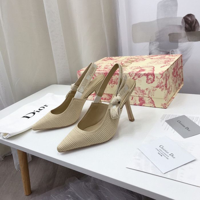 D10R HEELS D896-140