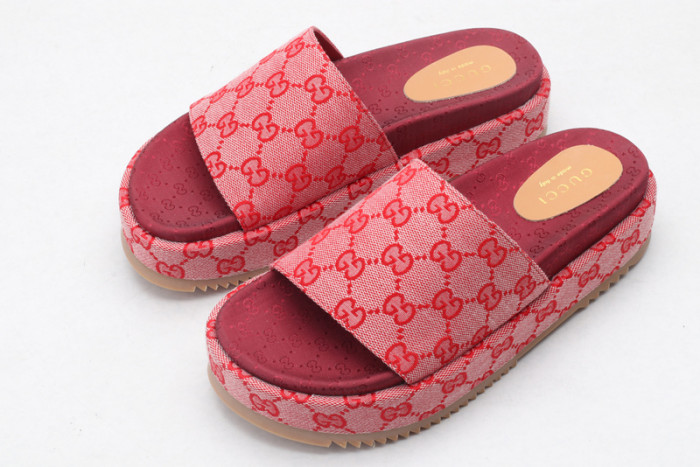 gucc slippers