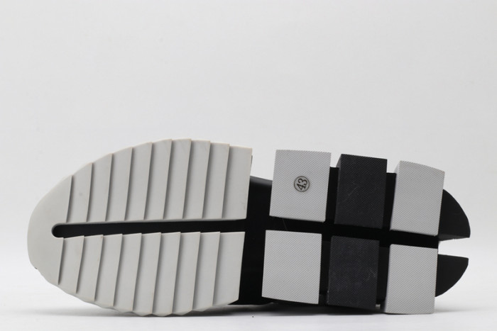 d.g. sneakers