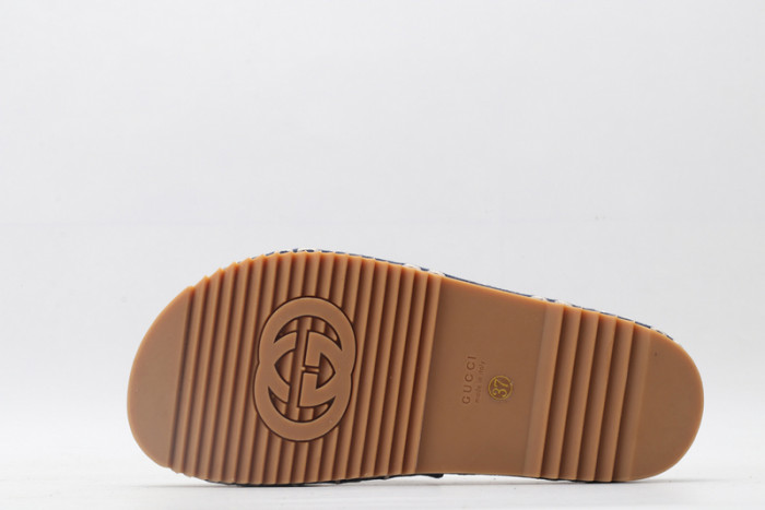 gucc slippers