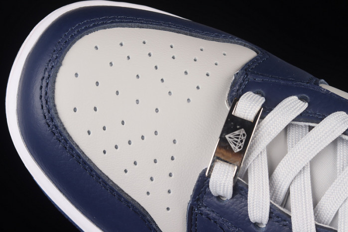 nba x dunk low emb