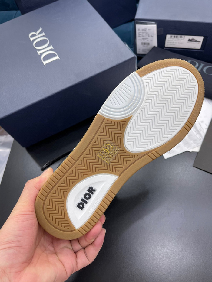 d10r b27 sneakers