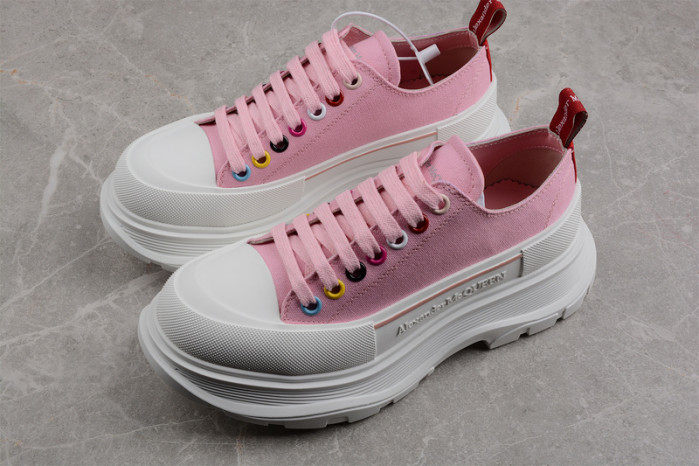 A1exa*der Mcqv*en SNEAKERS