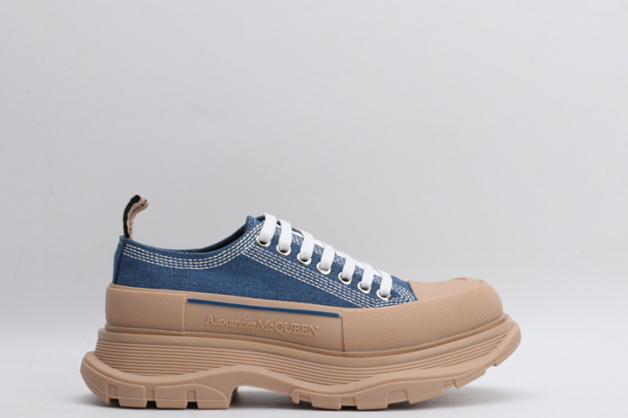A1exa*der Mcqv*en SNEAKERS MC0518004