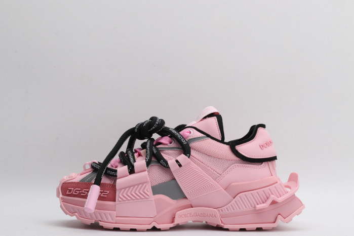 d.g. sneakers