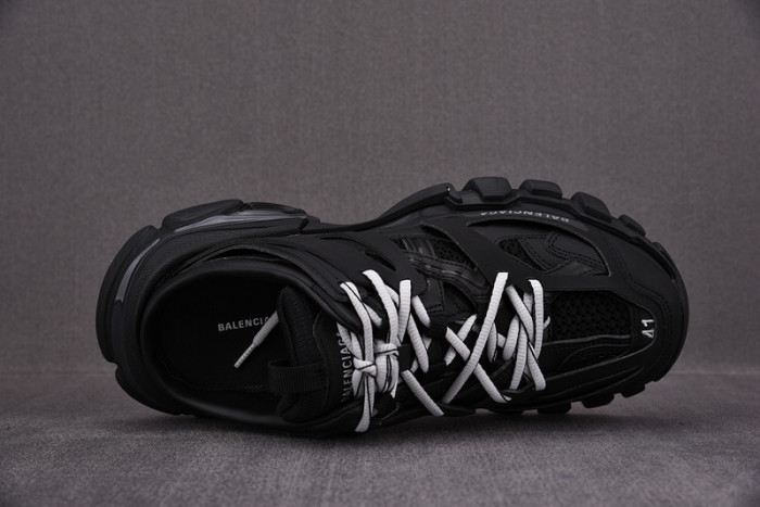 blcg wmns track mule