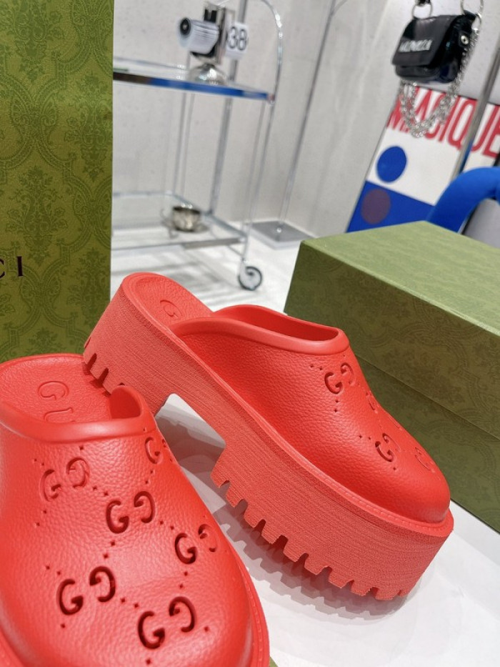 gucc slippers