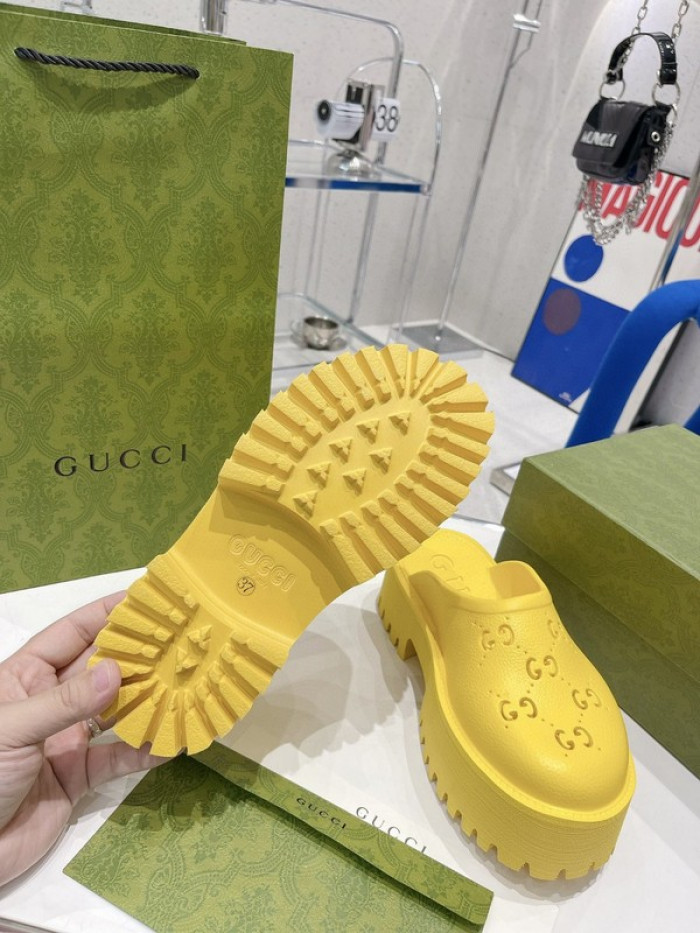 gucc slippers
