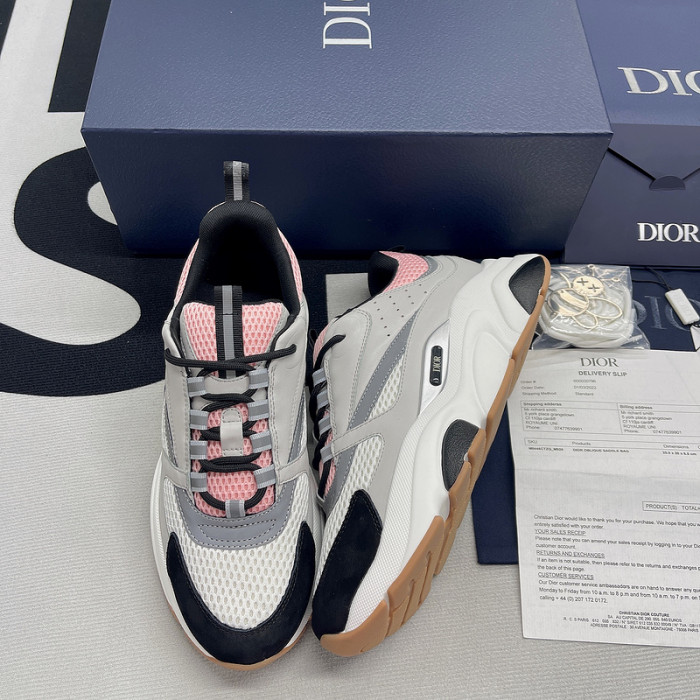 D10R B22 TRAINER SNEAKER 002-2540