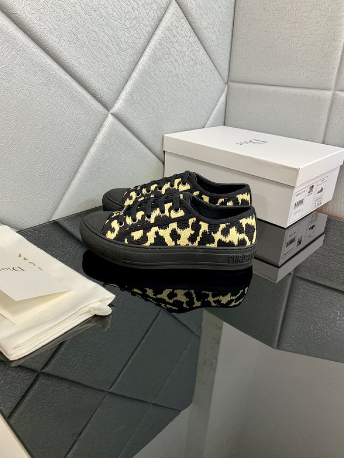d10r sneakers d896-039
