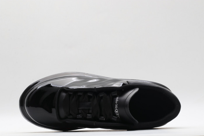 A1exa*der Mcqv*en SNEAKERS MC5563-018