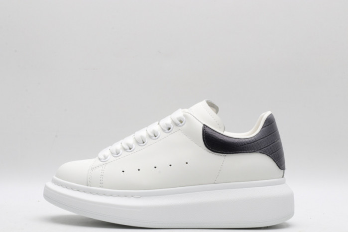 A1exa*der Mcqv*en SNEAKERS MC5563-006