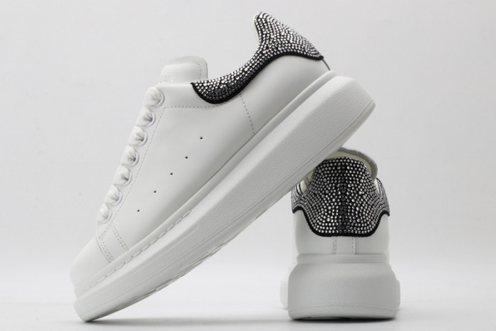A1exa*der Mcqv*en SNEAKERS MC5563-040